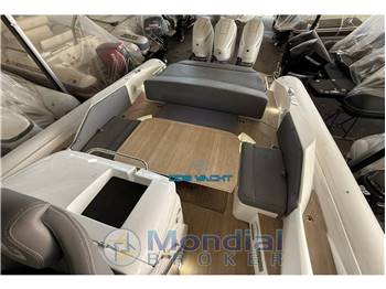 NUOVA JOLLY PRINCE 38 SPORT CABIN