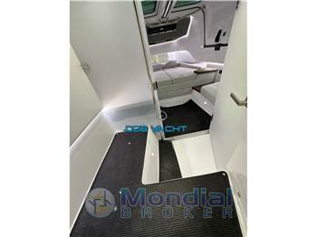 AXOPAR 37 SUN TOP BRABUS