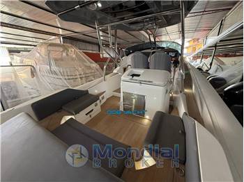 NUOVA JOLLY PRINCE 38 SPORT CABIN
