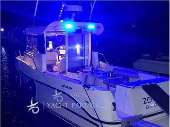 Quicksilver 690 Arvor