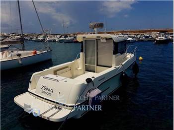 Quicksilver 690 Arvor
