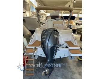 Marinello 26 Cabin