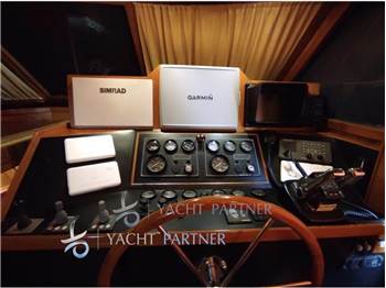 MARINE TRADER USA TRADEWIND 43' BAHAMAS