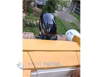 Fly Boat 656