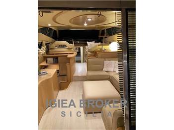Ferretti Yachts FERRETTI 530