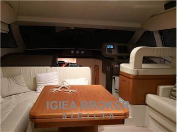 Ferretti Yachts 510