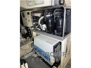 Ferretti Yachts FERRETTI 731