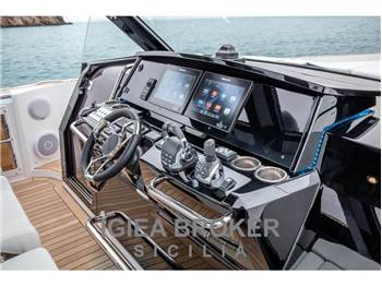 Fjord 42 Open