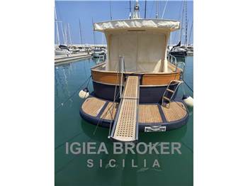 Di Donna SERAPO 42 CABIN HT