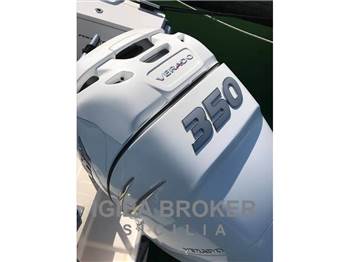 Axopar 28