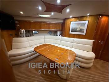 Sunseeker Predator 61