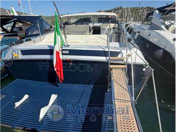 Magnum Marine Magnum 63