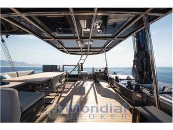 Sunreef 60 SAILING