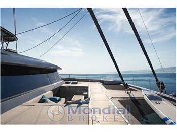 Sunreef 60 SAILING