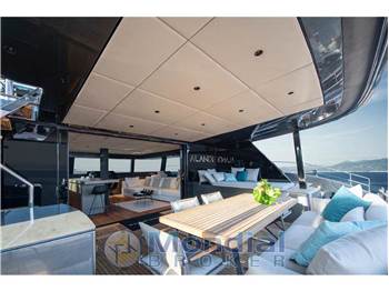 Sunreef 60 SAILING