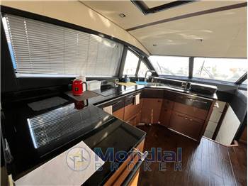 Sea Ray L650 Fly