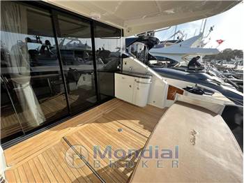 Sea Ray L650 Fly