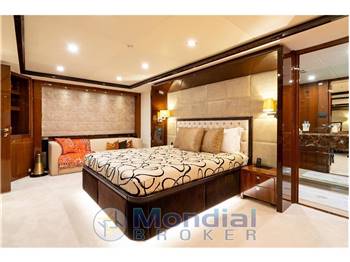 Princess 32M
