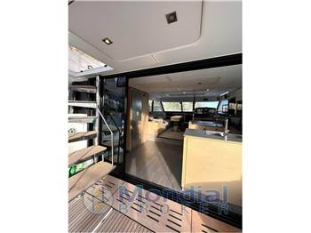 Fountaine Pajot MY6
