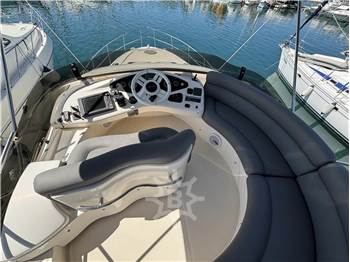 Azimut 42E