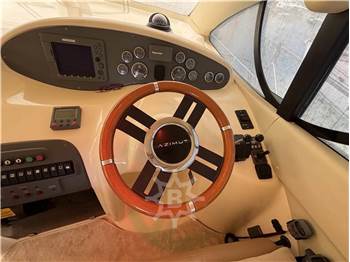 Azimut 42E