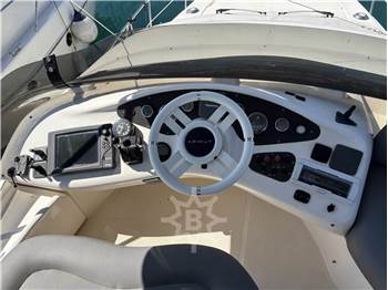 Azimut 42E