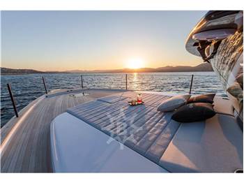Pardo Yachts GT52