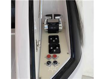 Ferretti Yachts FERRETTI 550