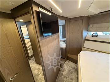 Ferretti Yachts FERRETTI 550