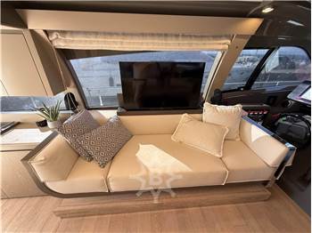 Ferretti Yachts FERRETTI 550