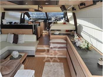 Azimut 64 Flybridge