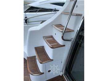 Azimut 64 Flybridge