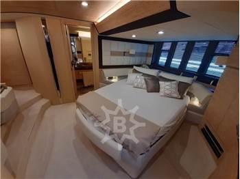 Azimut 64 Flybridge