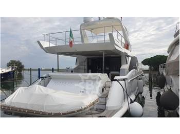 Azimut 66 Flybridge