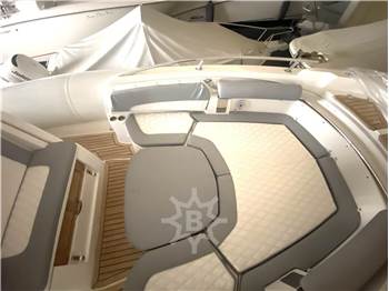 Marlin Boat 372