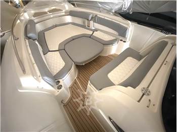 Marlin Boat 372