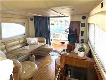 Azimut 46