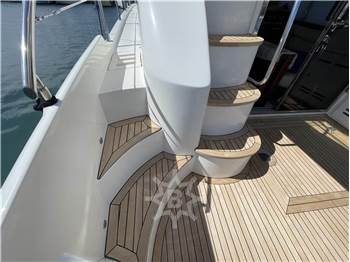 Azimut 42