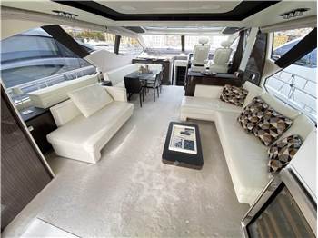 Azimut 77S