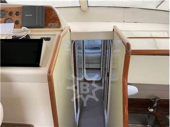 Azimut AZ 43