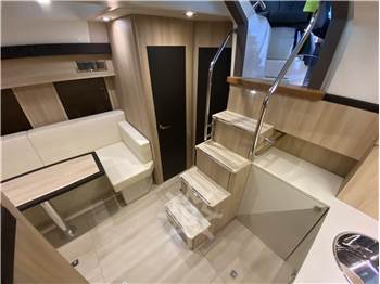 Cranchi M44 HT