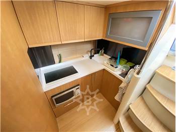 Sessa Marine C42