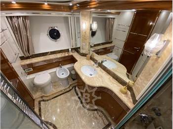 Dominator Yachts DOMINATOR 86